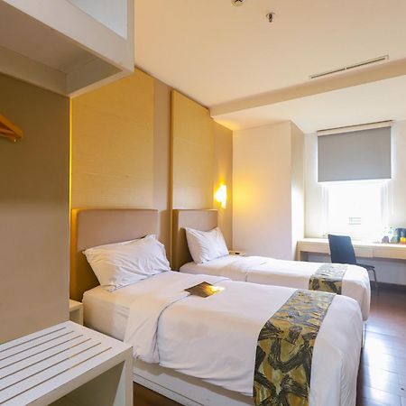 Terraz Tree Hotel Jakarta Exterior photo