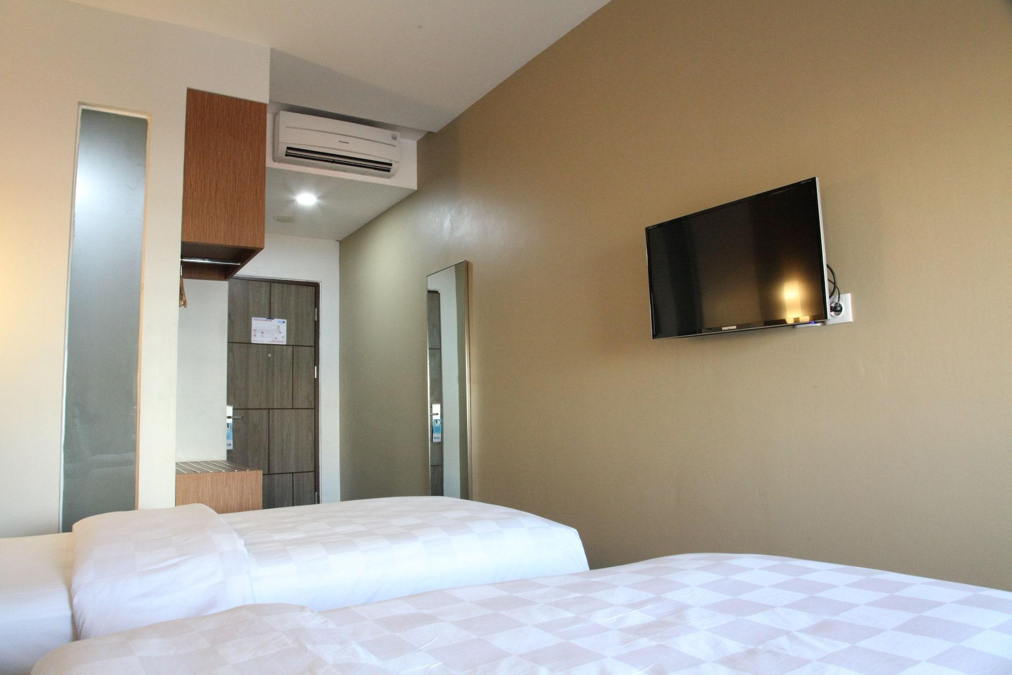 Terraz Tree Hotel Jakarta Exterior photo