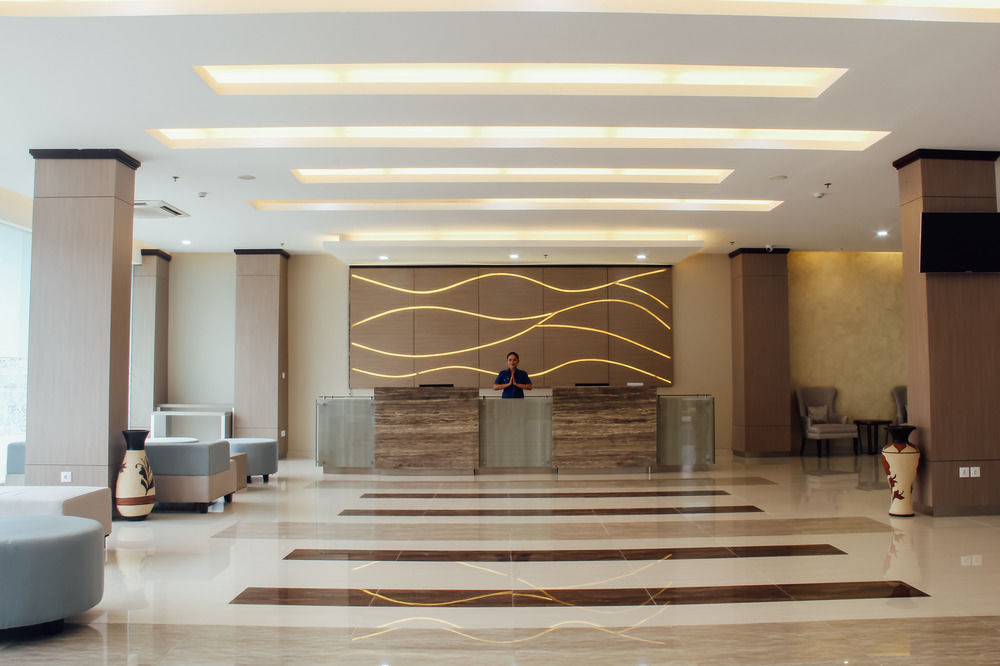 Terraz Tree Hotel Jakarta Exterior photo
